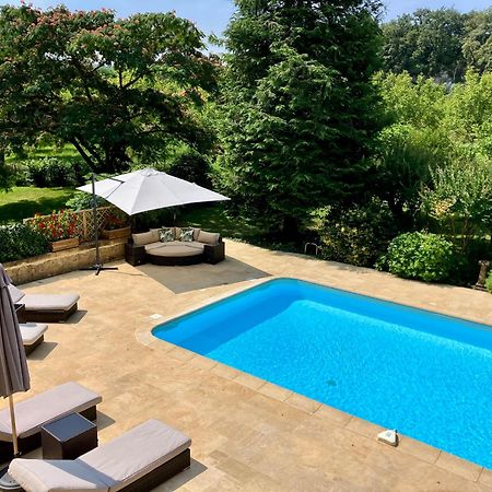 לה בוג Le Petit Chateau - Adults Only Property מראה חיצוני תמונה