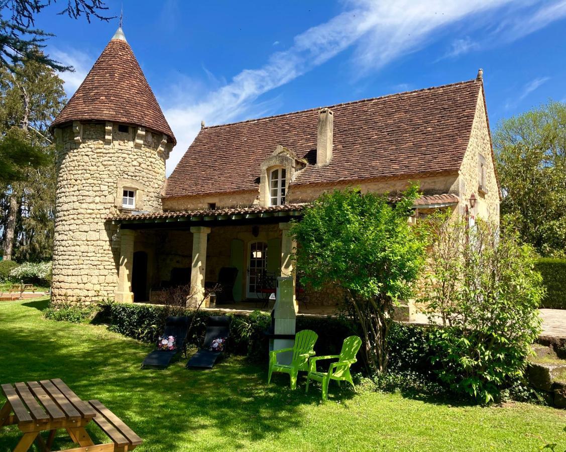 לה בוג Le Petit Chateau - Adults Only Property מראה חיצוני תמונה